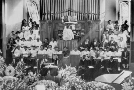 Martin Luther King Conducting Funeral Service