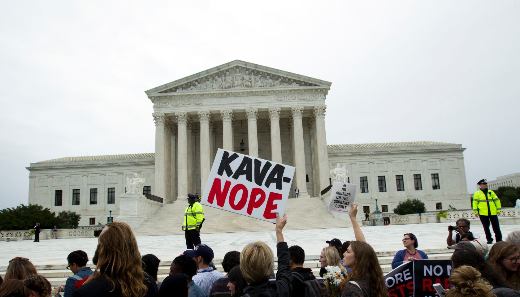 US-COURT-POLITICS-ASSAULT-DEMO