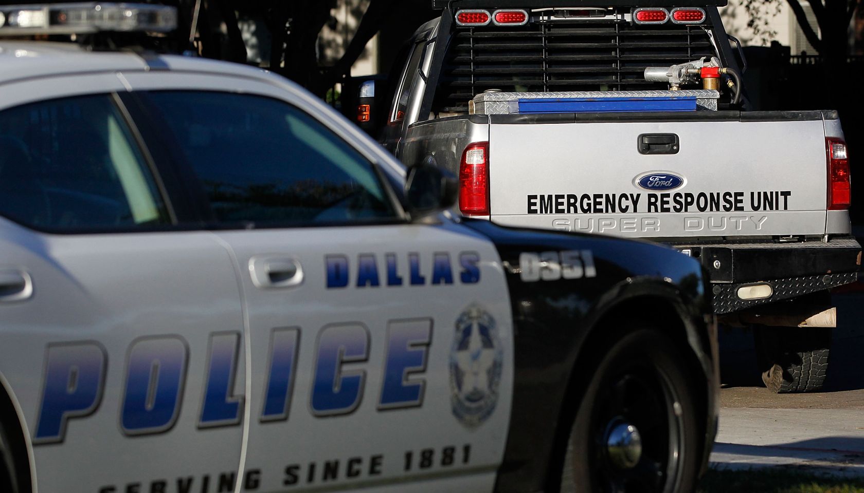 Two Healthcare Workers In Dallas Infected With Ebola After Treating Patient