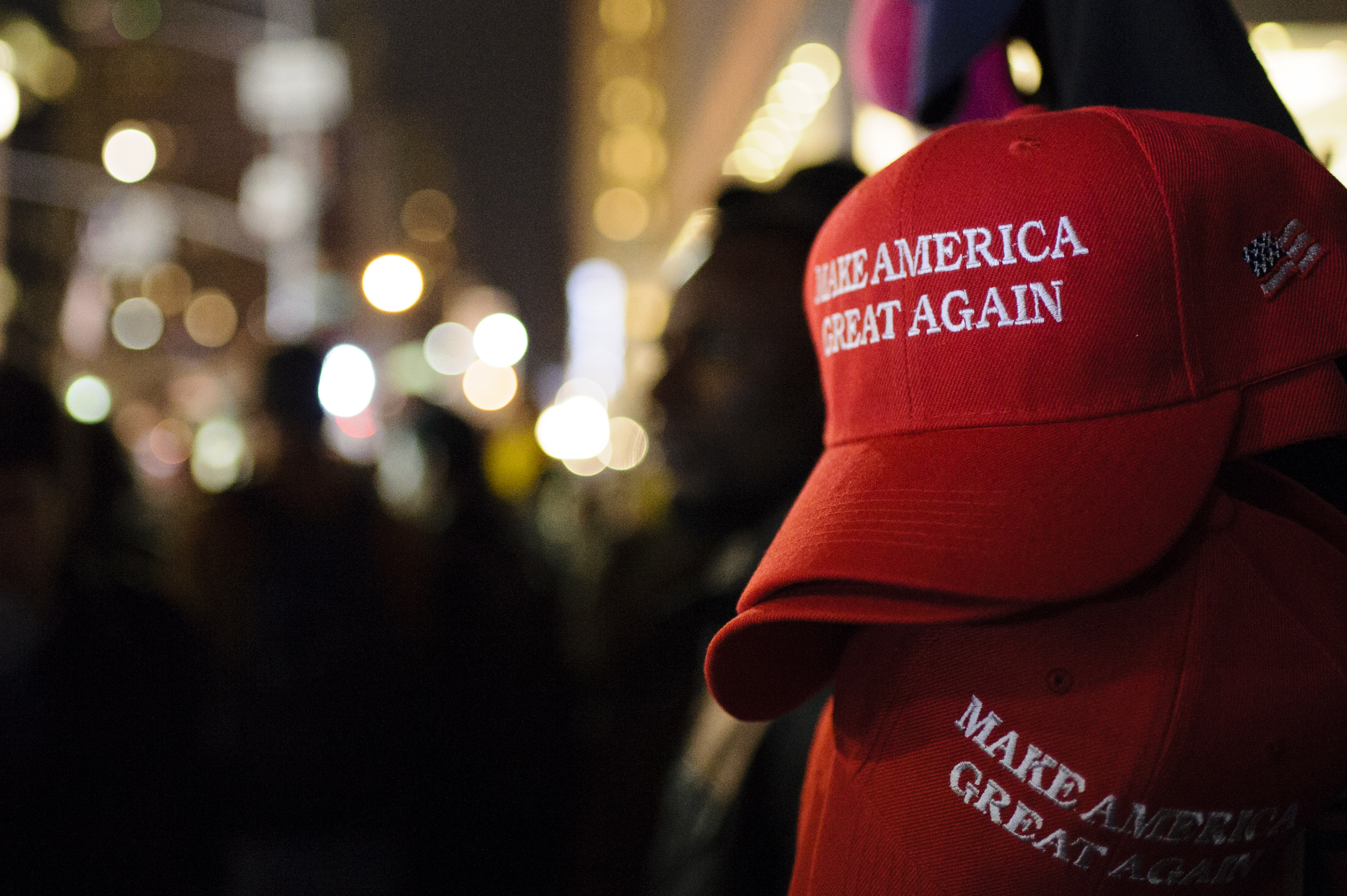 'Make America Great Again' red baseball caps, signature...