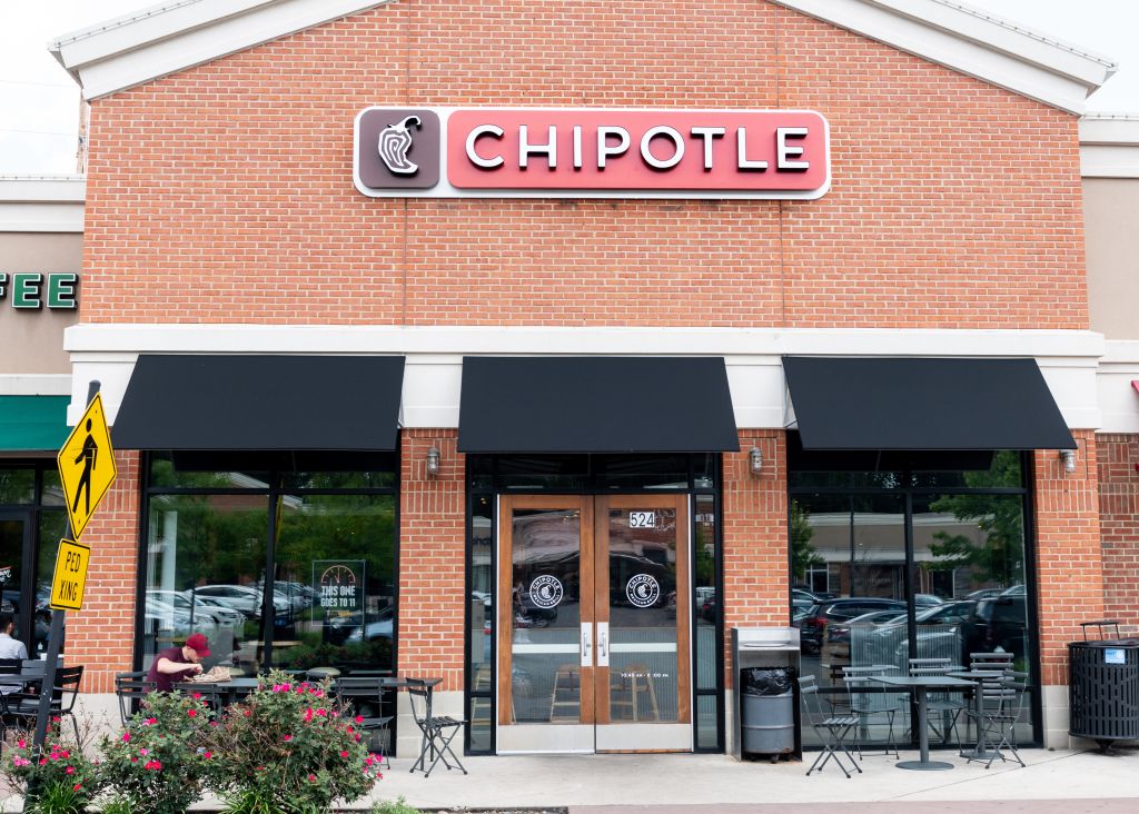 Chipotle Mexican Grill in North Brunswick Township, New...