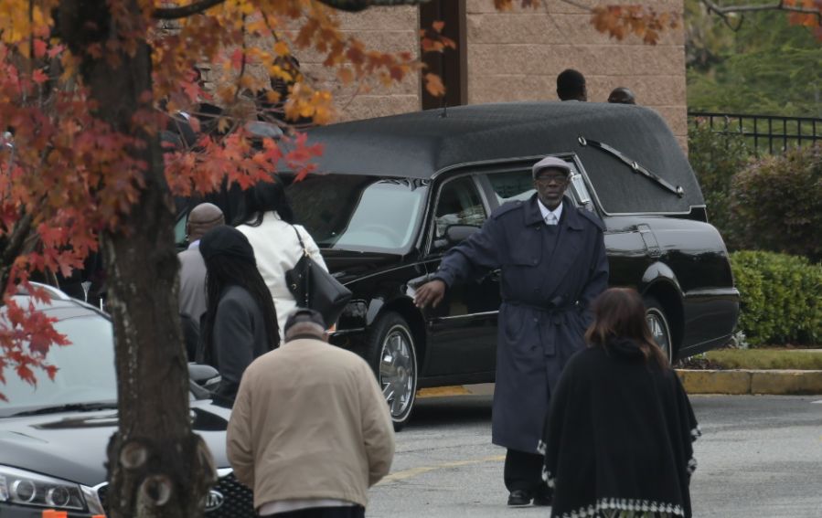 Kim Porter Funeral Photos, Video Model’s Life Celebrated, Mourned