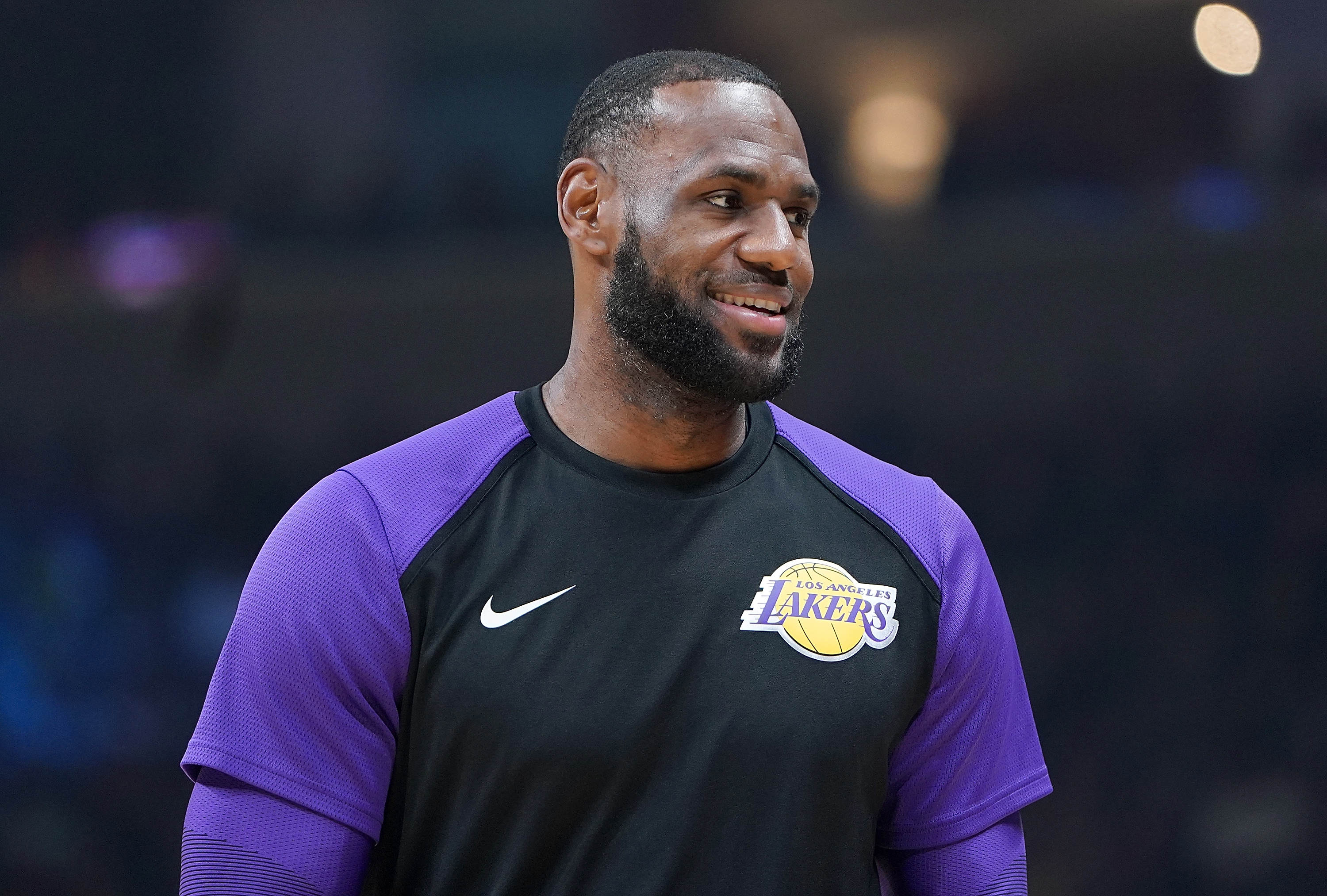 Los Angeles Lakers v Golden State Warriors