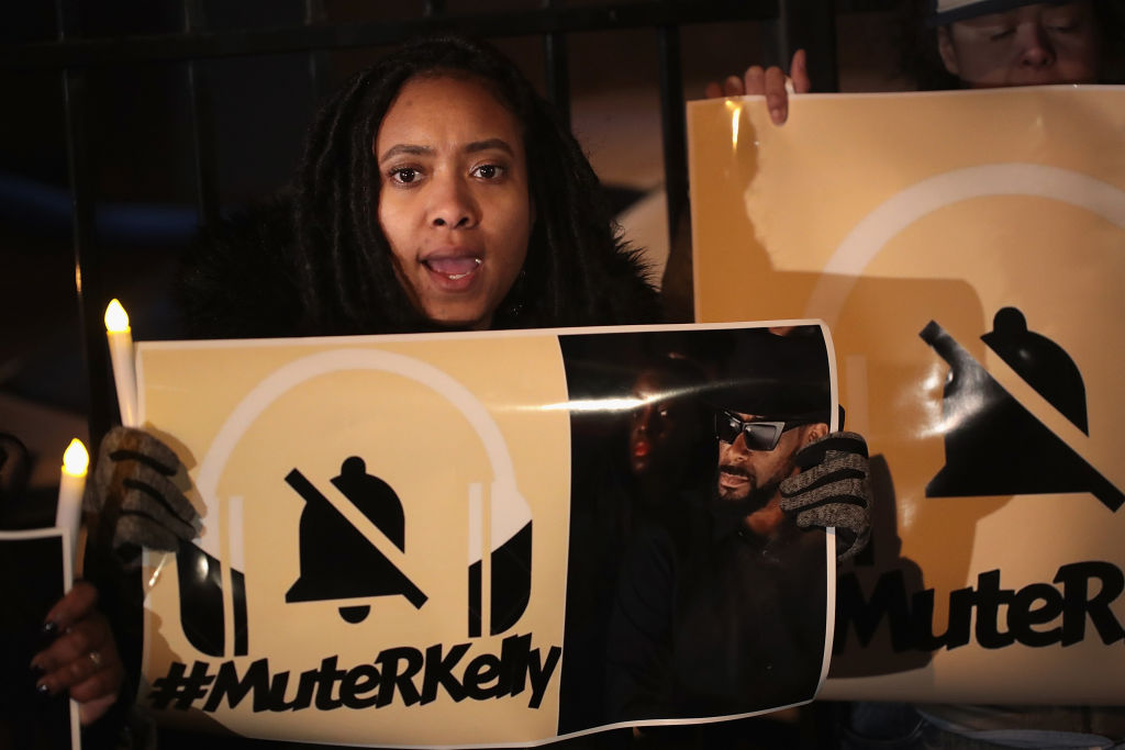 Protestors Rally In Support Of Sex Abuse Survivors At R Kelly's Chicago Studios