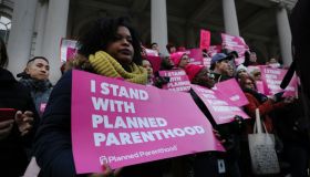 Planned Parenthood Protests Trump Administration's Title X Rule Change