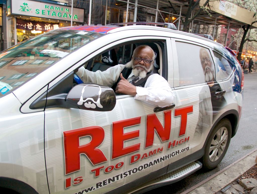 Jimmy McMillan promoting his Rent Is Too Damn High Party