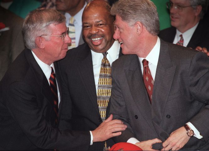 US President Bill Clinton (R) attends church with BALTIMORE, : US President Bill Clinton (R) attends church with Maryland Governor Parris Glendening (L) and Rep. Elijah Cummings (C), (D-MD), 01 November at the New Psalmist Baptist Church in Baltimore, MD.