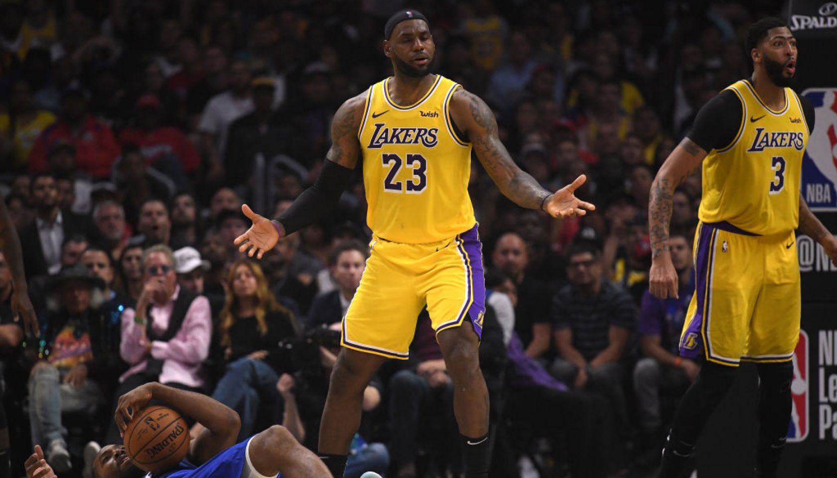 Los Angeles Lakers v Los Angeles Clippers