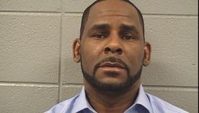 R. Kelly Arrested for Unpaid Child Support