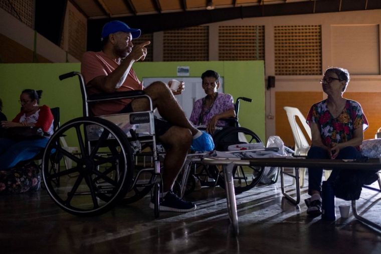 Puerto Ricans seek shelter