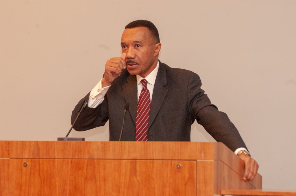 Kweisi Mfume