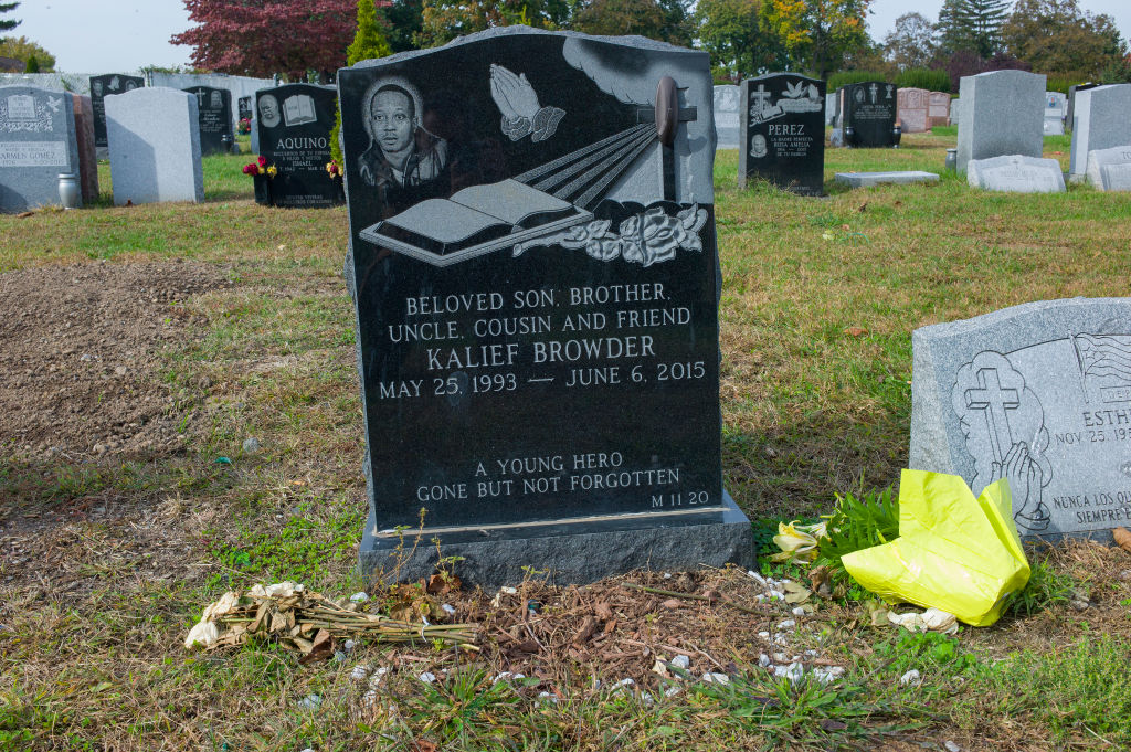 Kalief Browder's grave