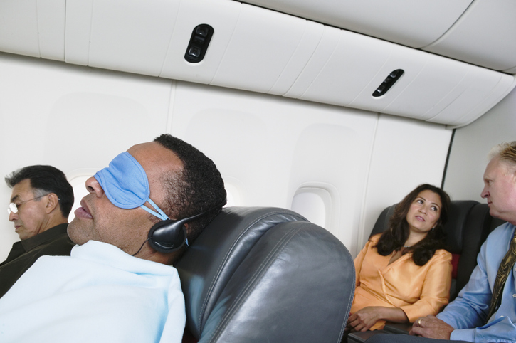 Airplane seat recline viral video controversy