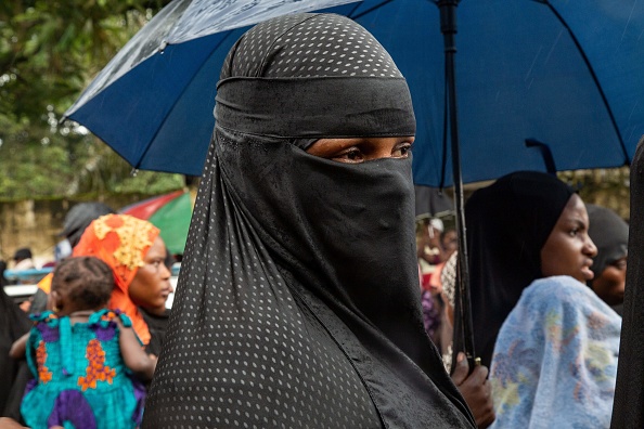 Muslim face veil