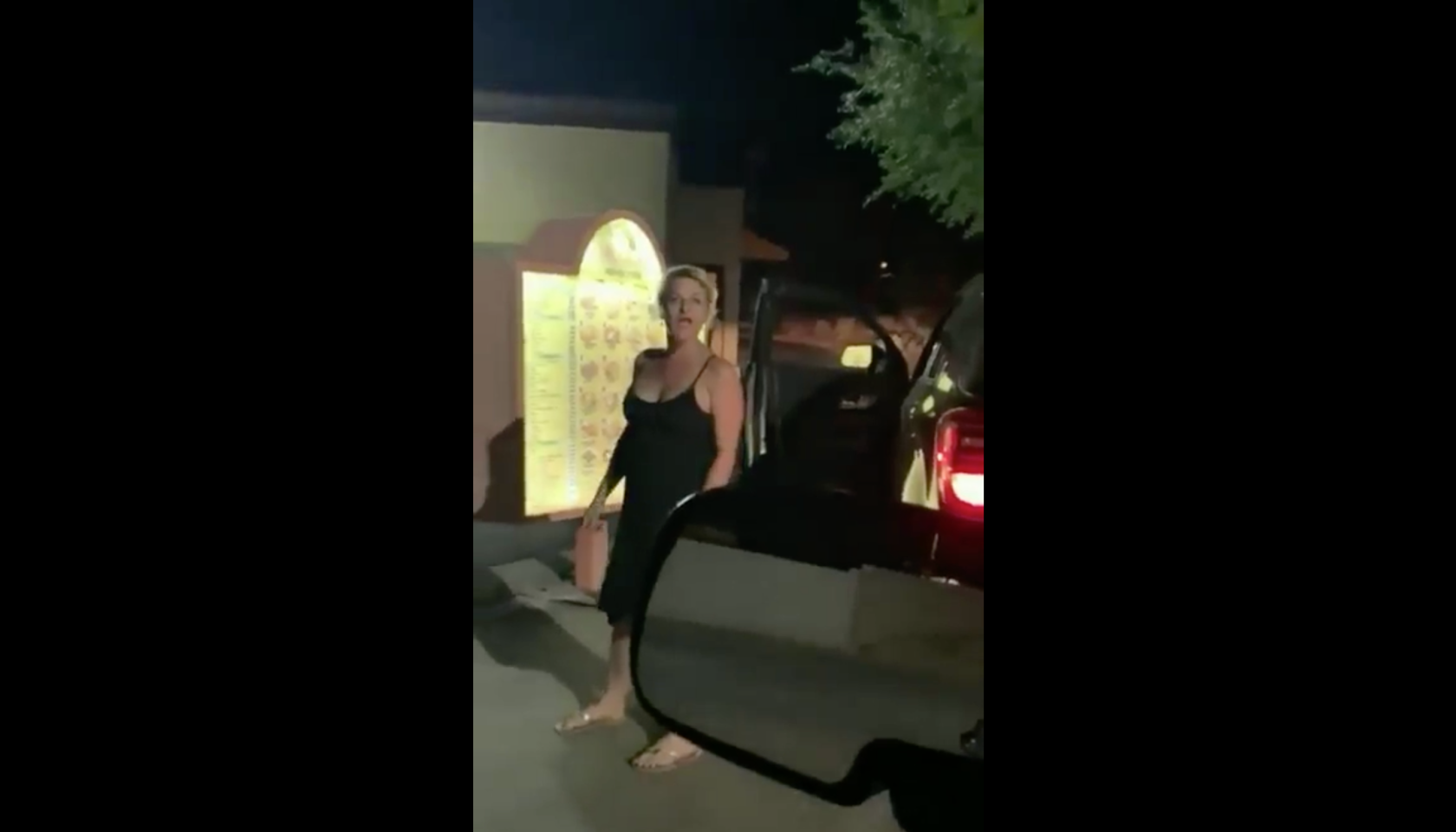 Arizona drunken "Karen"