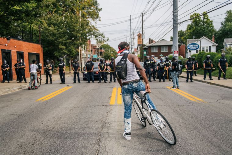 Louisville Police Officer Charged With Wanton Endangerment In Breonna Taylors Death