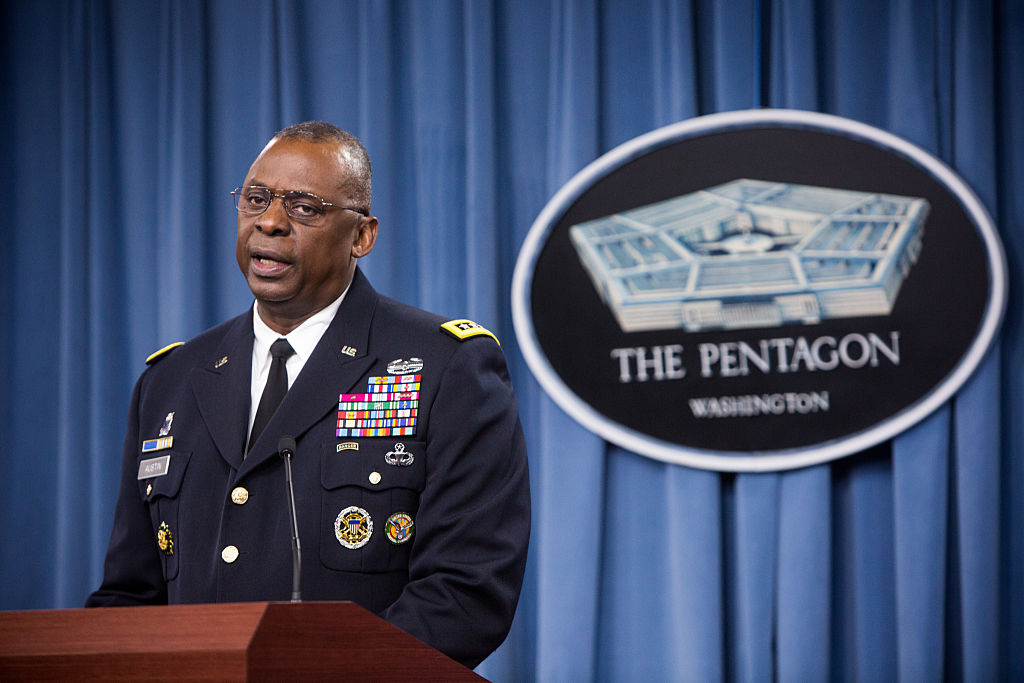 Gen. Lloyd Austin II holds a media briefing on Operation Inherent Resolve