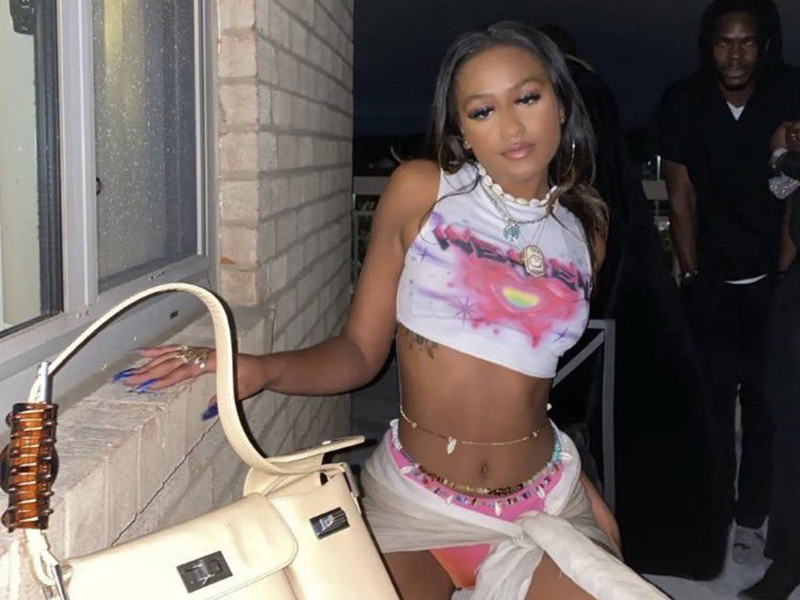 Sasha Obama viral photo