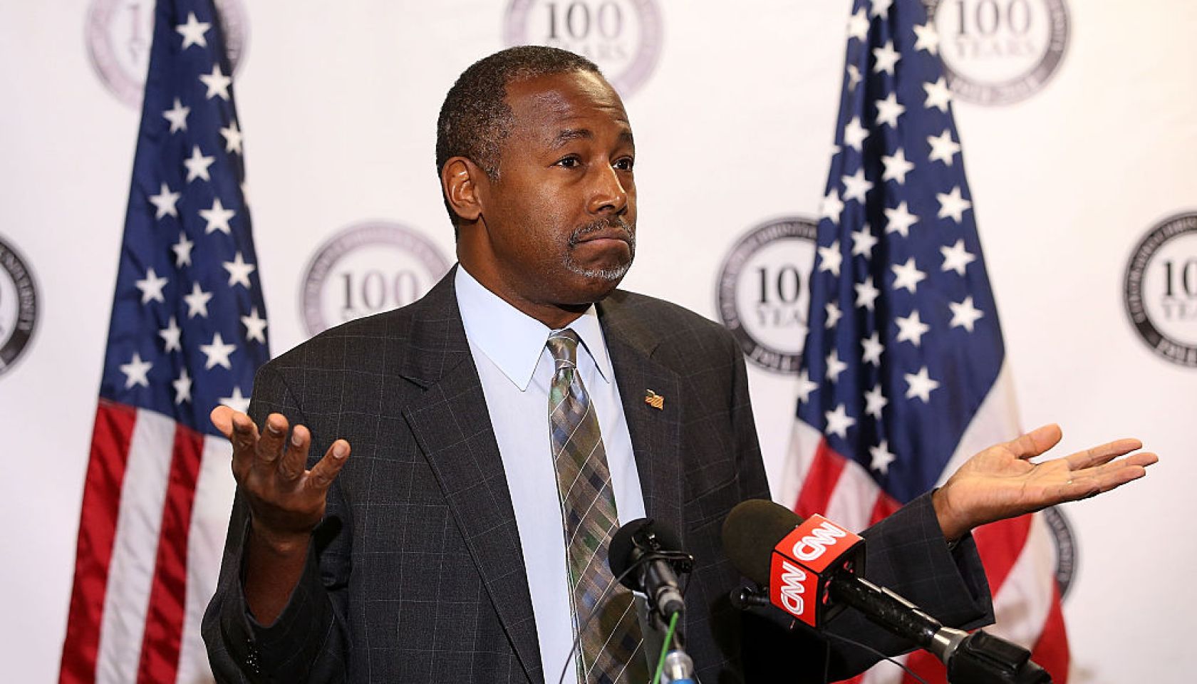 GOP Presidential Candidate Ben Carson Campaigns In Colorado Day After Party's Third Debate