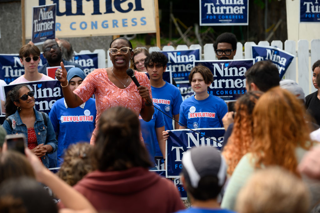 Rep. Ocasio-Cortez Campaigns With Ohio Congressional Candidate Nina Turner