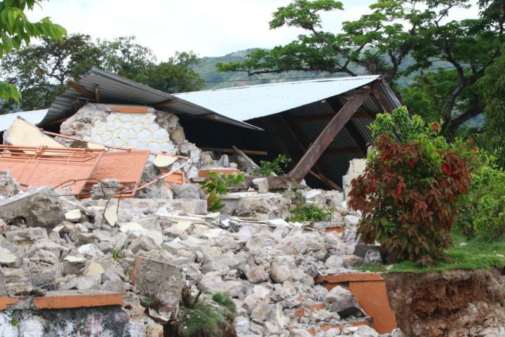 TOPSHOT-HAITI-EARTHQUAKE