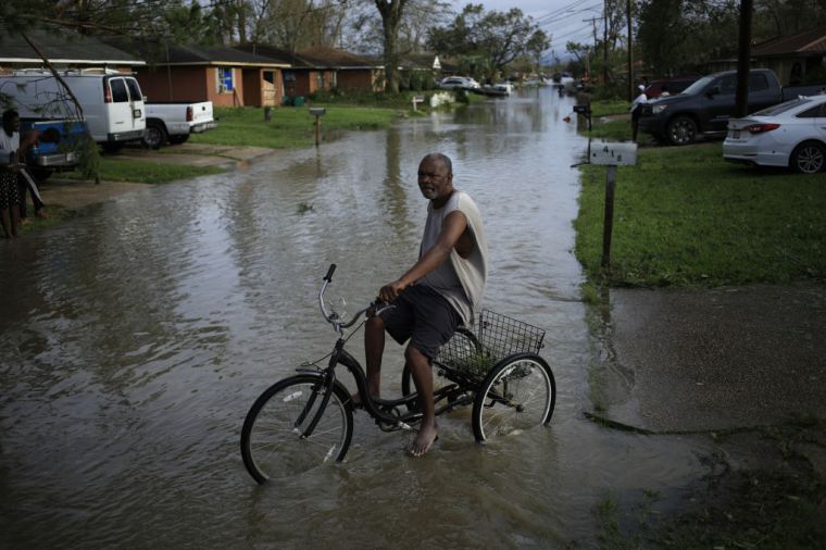 Ida Batters Louisiana, Cutting Off All Power For New Orleans