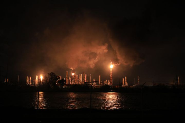 Ida Batters Louisiana, Cutting Off All Power For New Orleans