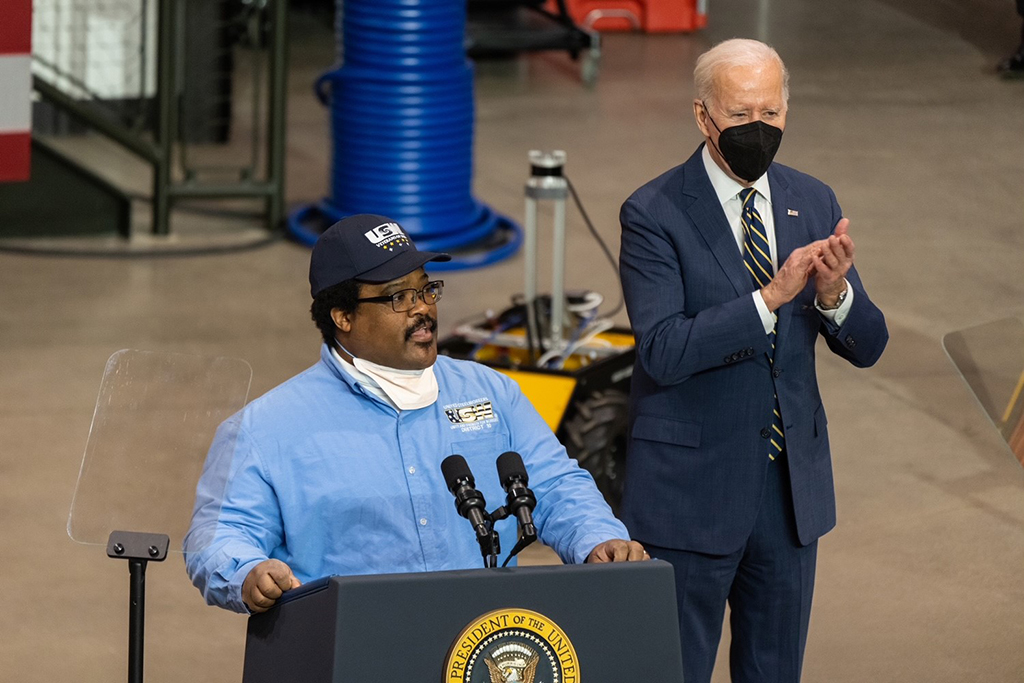 Steelworker Joseph “JoJo” Burgess Attends State of the Union 2022 Address as Special Guest of First Lady Jill Biden
