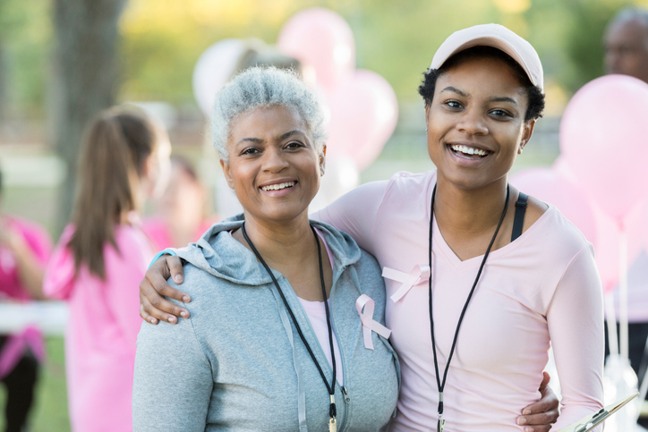 Adult mother and daughter race for the cure participants