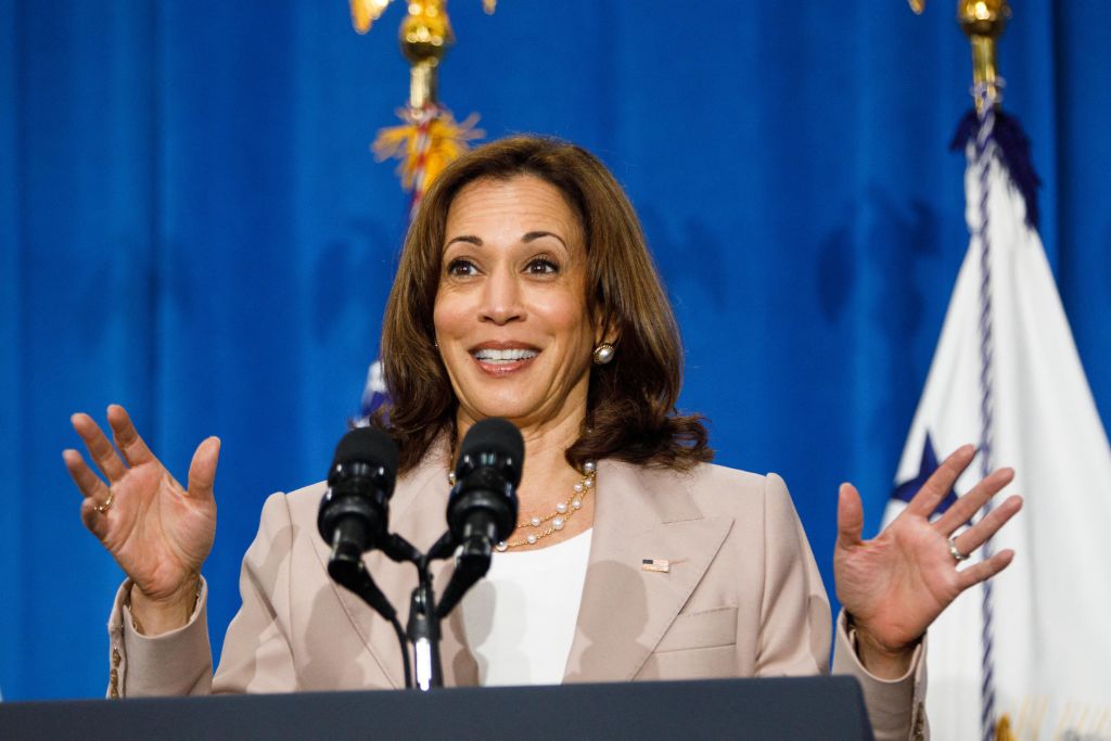 US-POLITICS-HARRIS