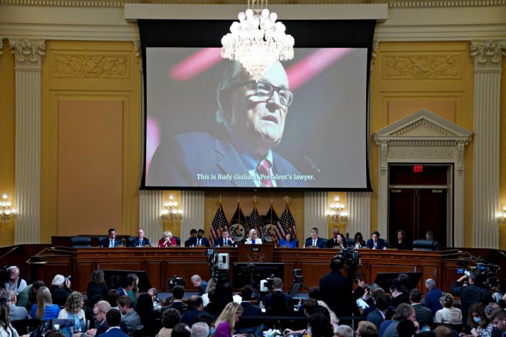 D.C. Bar moves to permanently ban Giuliani from practicing law