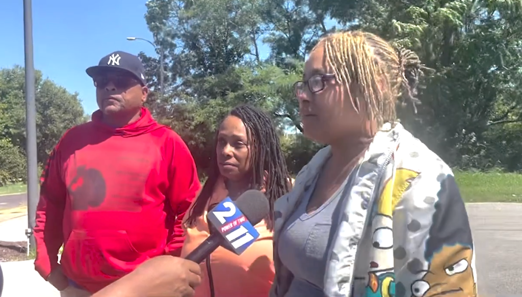 Darryl Ross mother - black man killed by police