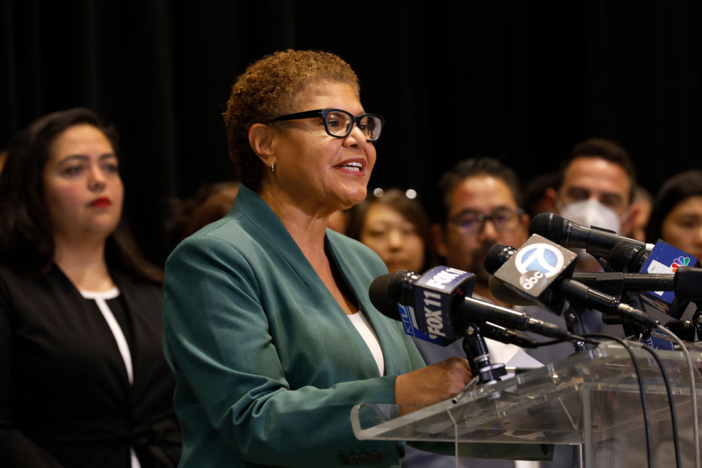 Mayoral candidate Rep. Karen Bass and Rep. Jimmy Gomez will call on civic leaders from all over the city to initiate a plan of action on Oct. 21, 2022.