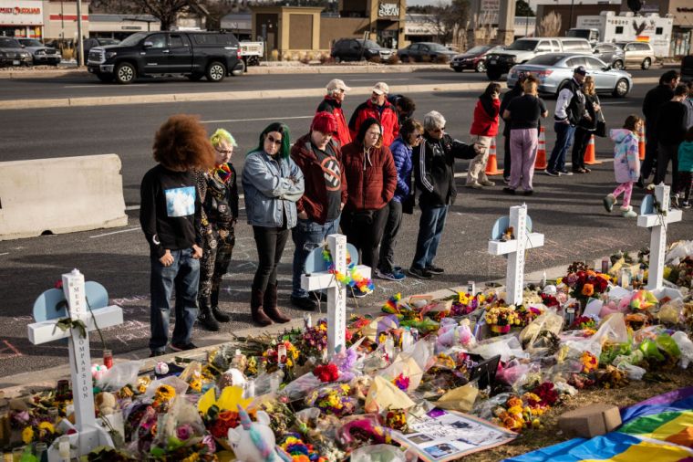 At Least 5 Dead And 25 Injured In Colorado Springs Gay Nightclub Shooting