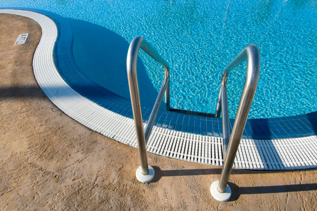 Swimming pool at the Islander Resort, located in the Florida Keys community of Islamorada. USA.