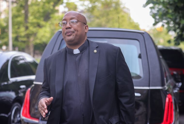 Funeral held for Jordan Neely, killed in chokehold on NYC subway