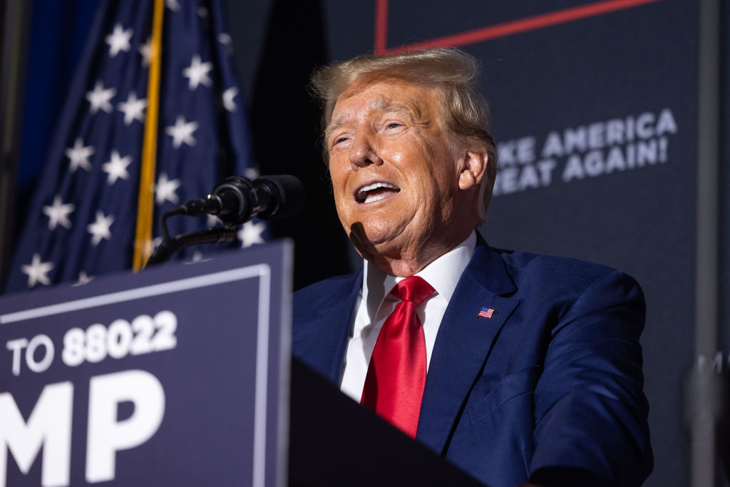 Presidential Candidate Donald Trump Delivers Remarks In New Hampshire