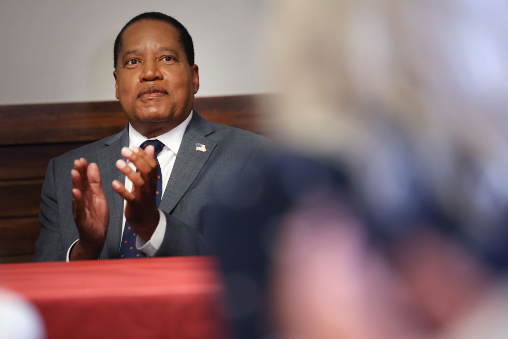 Republican Candidate Mike Pence Campaigns For President In Iowa