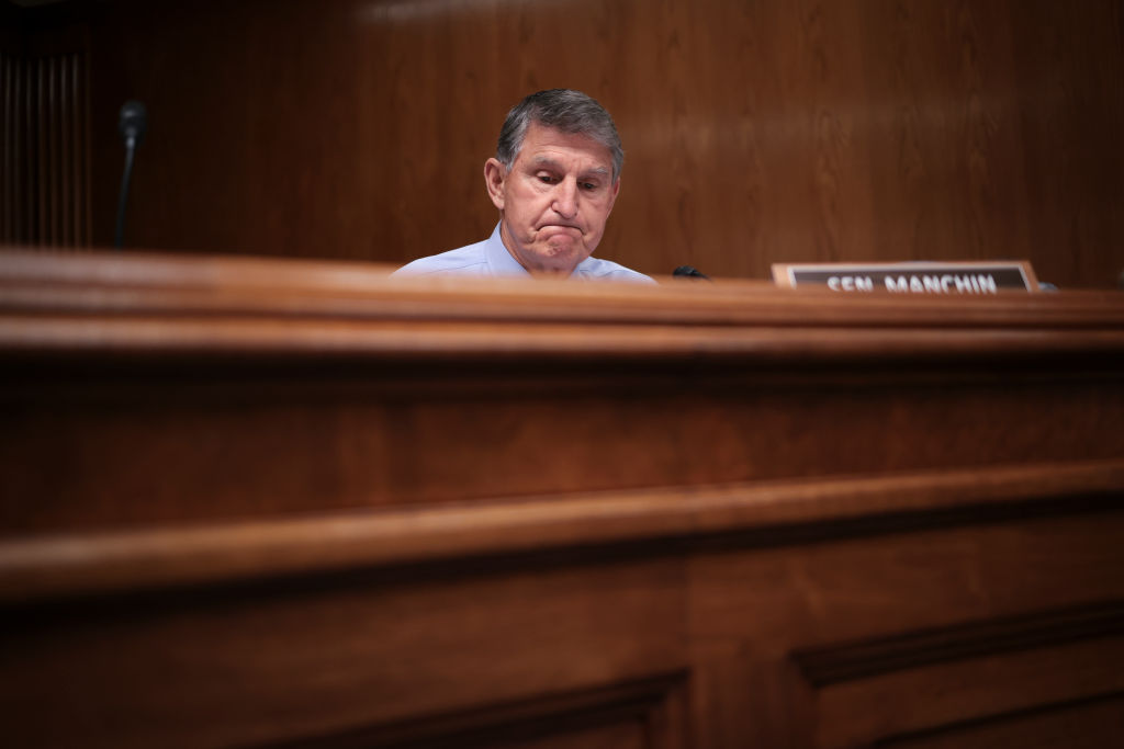 Child Poverty Jumps, Joe Manchin Blamed Over Child Tax Credit Child Poverty Jumps, Joe Manchin Blamed Over Child Tax Credit