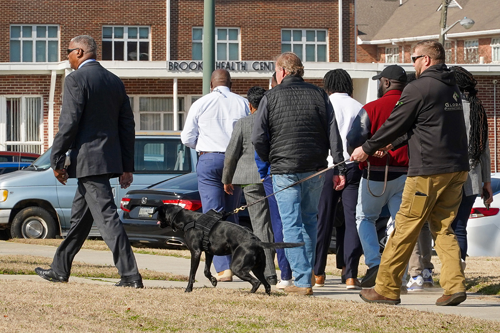 South Carolina State University gets gun-sniffing dog