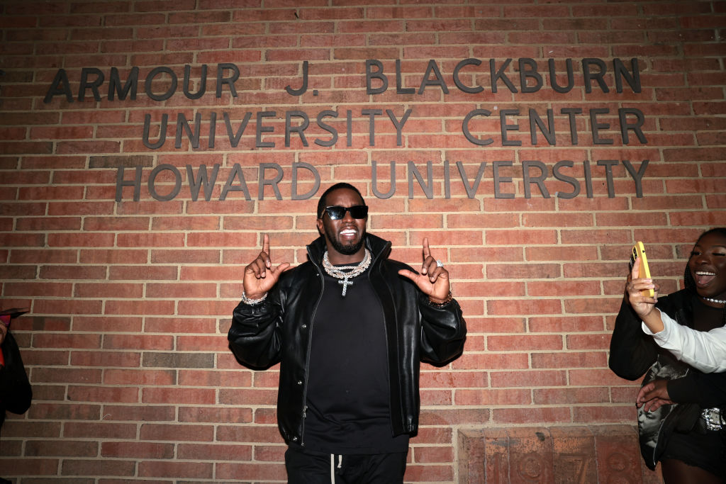 Sean "Diddy" Combs Fulfills $1 Million Pledge To Howard University At Howard Homecoming – Yardfest