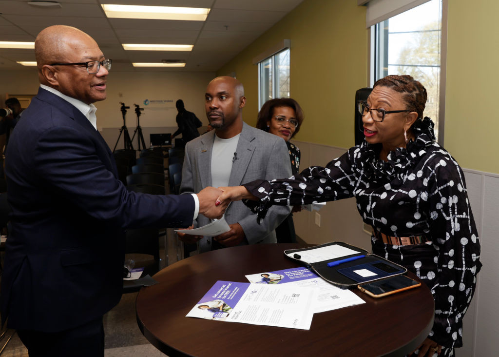 Inspiredu Hosts Digital Equity Townhall With Comcast's Broderick Johnson, EVP, Public Policy & Digital Equity