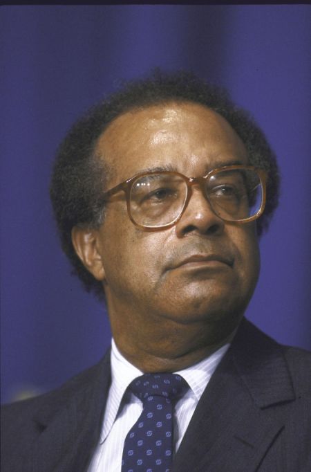 Samuel R. Jr. Pierce, HUD Secretary (1981-1989)