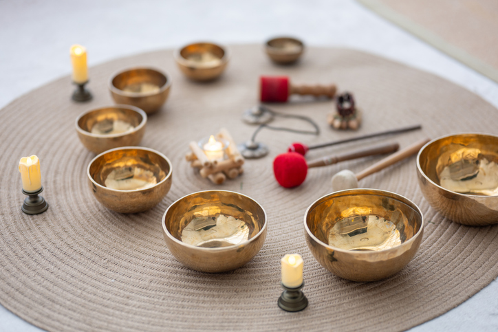 A Tibetan Singing Bowl Meditation Set