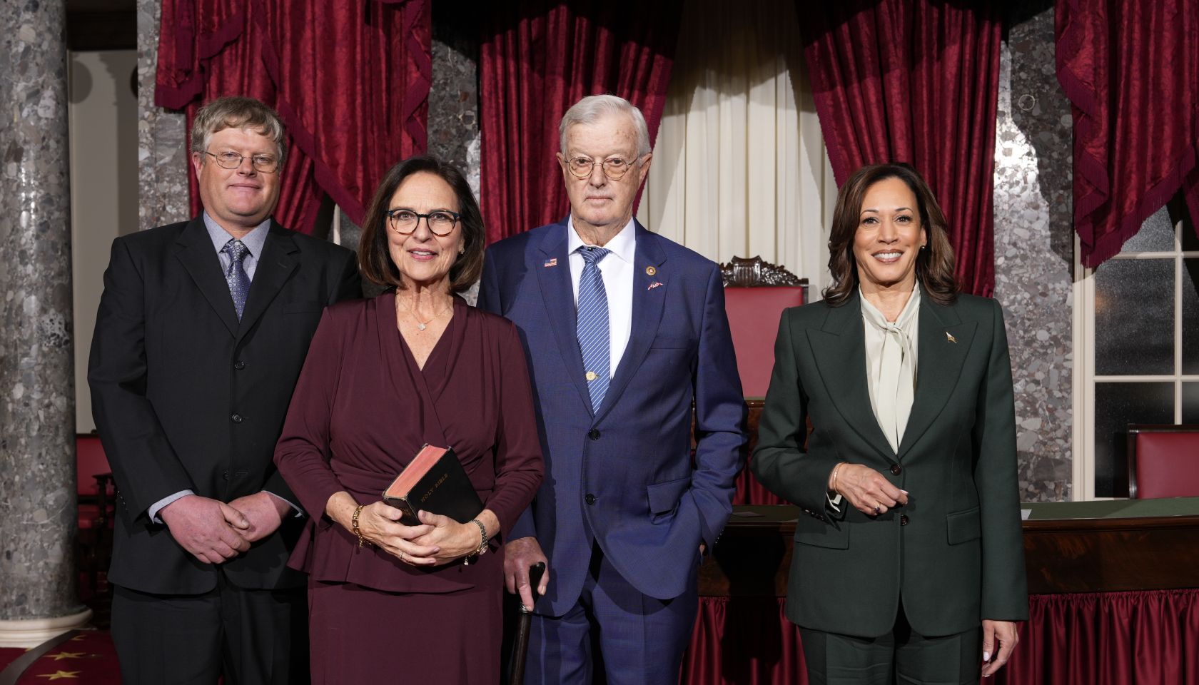 U.S. Senator Deb Fischer (R-Neb.) sworn in