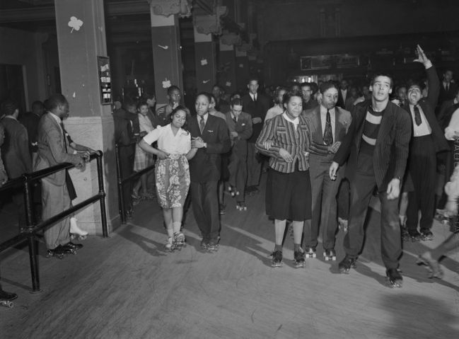 People Roller Skating, Savoy Ballroom, Chicago, Illinois, USA, Russell Lee, U.S. Office of War Information/U.S. Farm Security Administration, April 1941