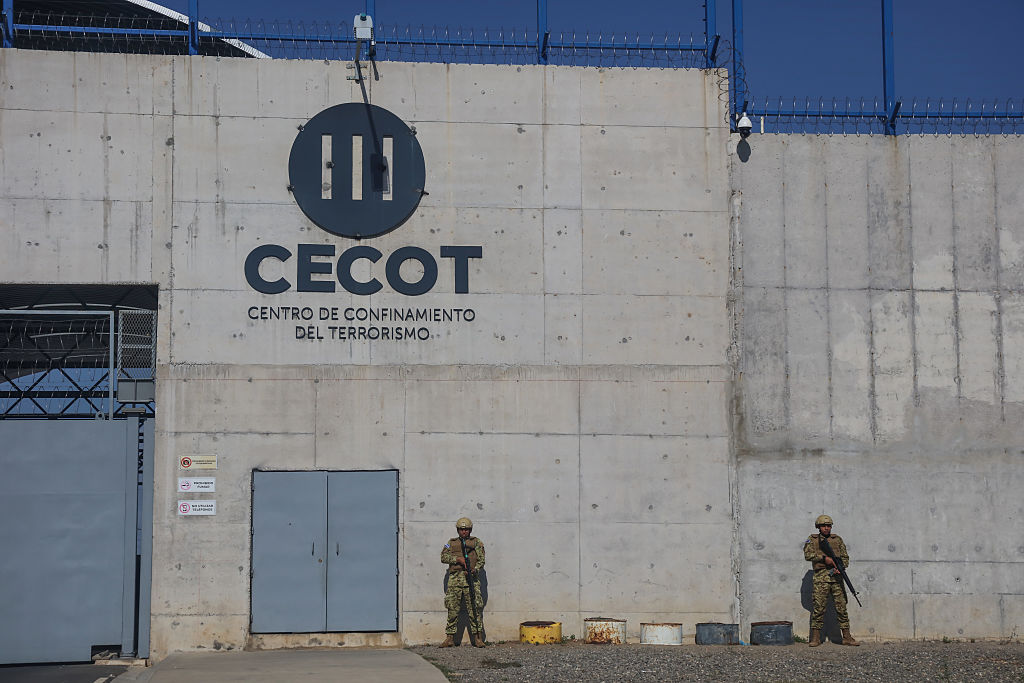 El Salvador Continues To Receive Deportees From The US As Controversy Escalates