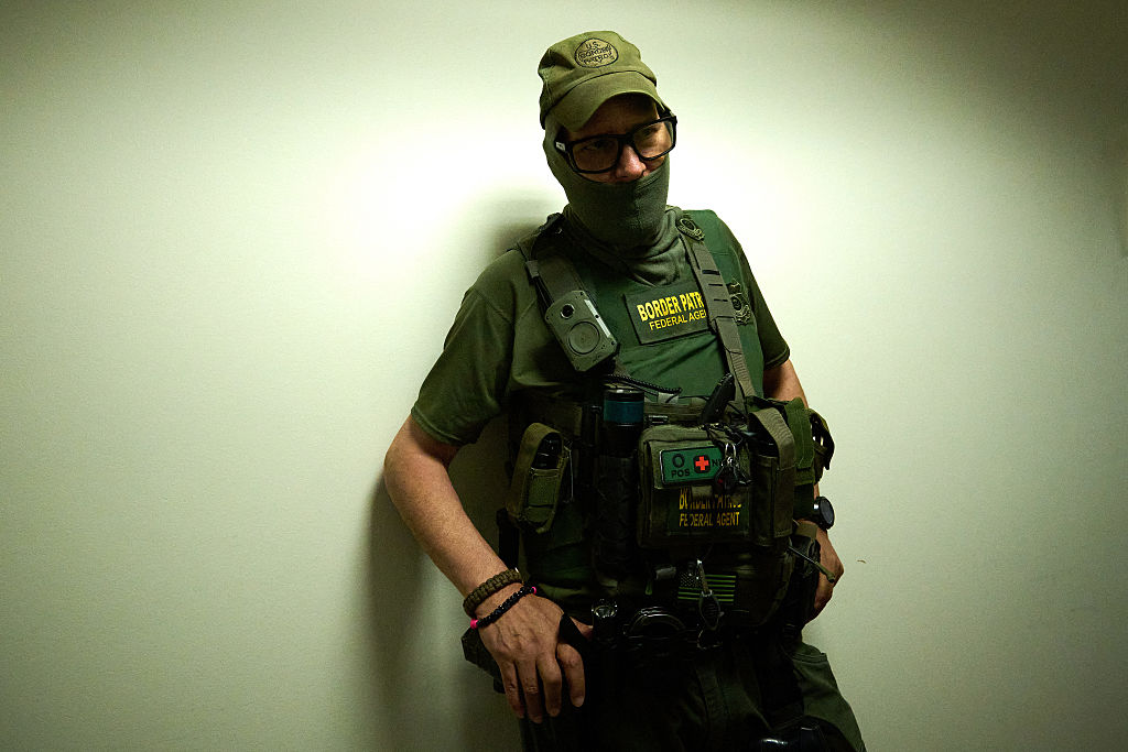 The FBI says criminals are impersonating ice agents, asking agents to identify themselves The FBI says criminals are impersonating ice agents, asking agents to identify themselves