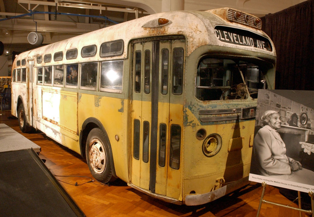 The Montgomery Bus Boycott, Rosa Parks, Civil rights Movement 