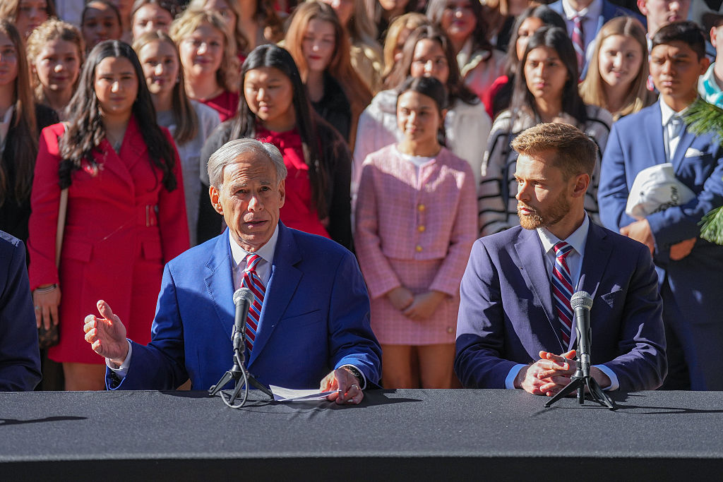 AEM_120825 Abbott Turning Point USA Schools-5.jpg